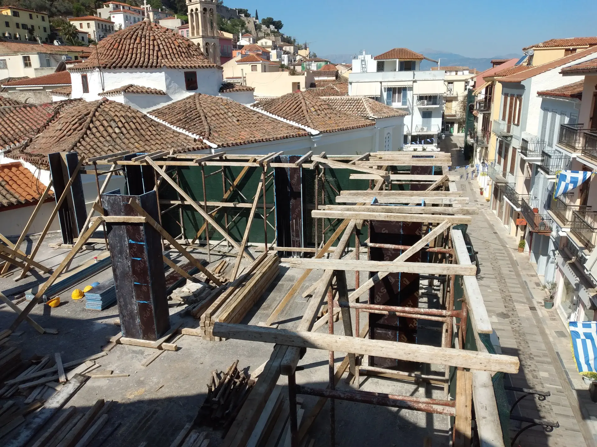 Καθ’ ύψος προσθήκη σε υφιστάμενο κτίριο